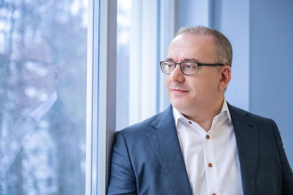 Portrait Andreas Enns_kreativ